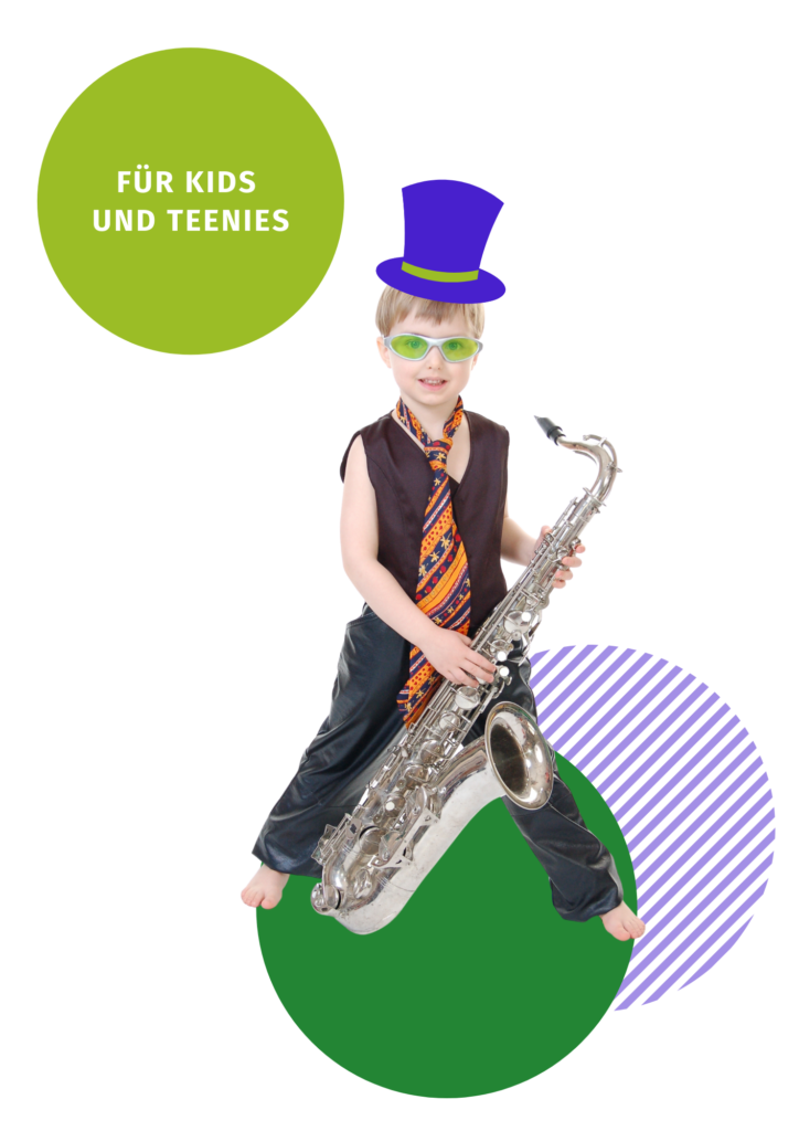 PLAY-Junge-Zirkus-3 PLAY! Digitalter Musikwettbewerb 2021 Kids Musik Instrument Saxophone Volksmusikerbund NRW